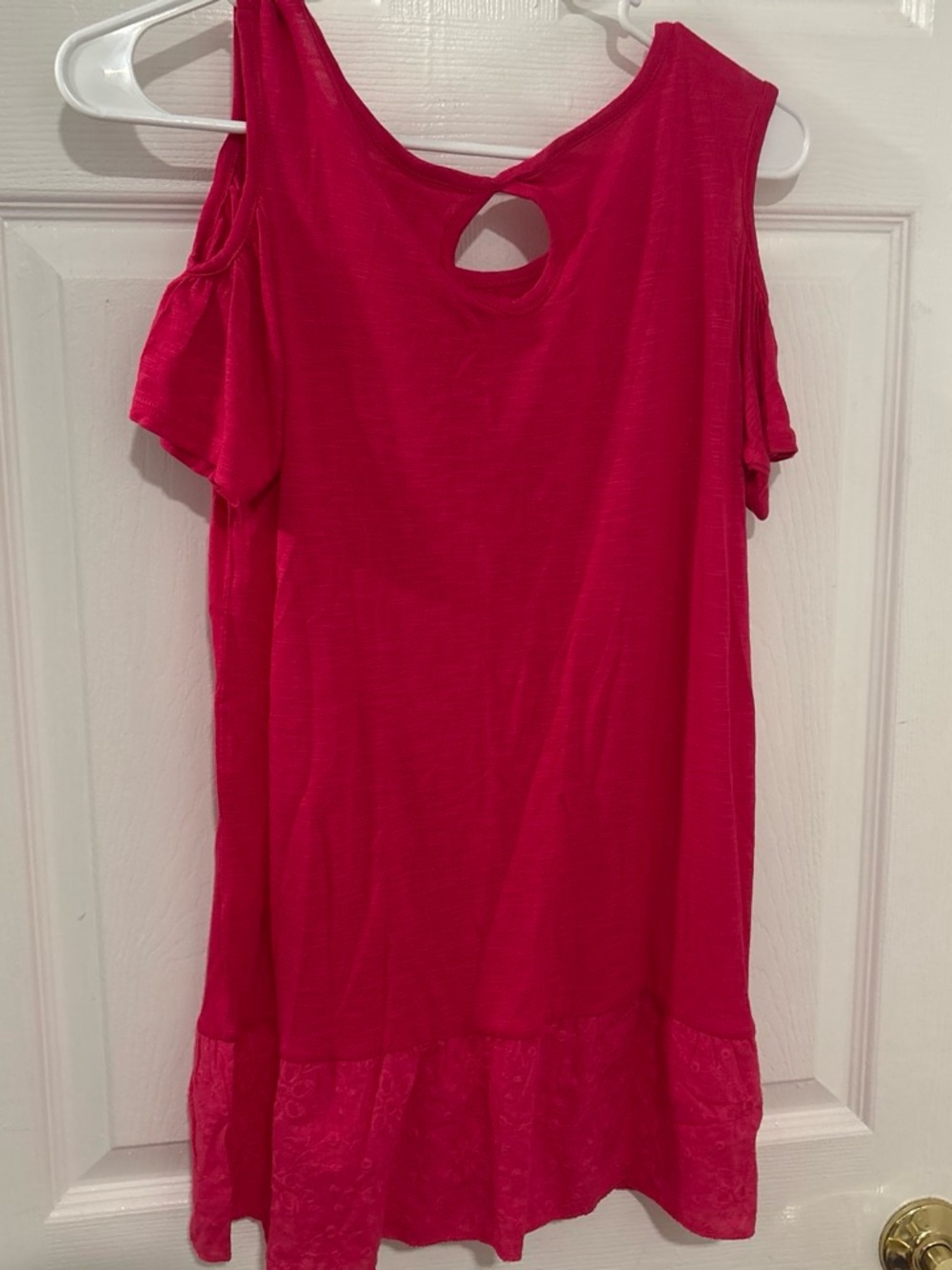 Silver Jeans Hot Pink Cold-Shoulder Tunic with Lace Hem - Picture 3 of 3